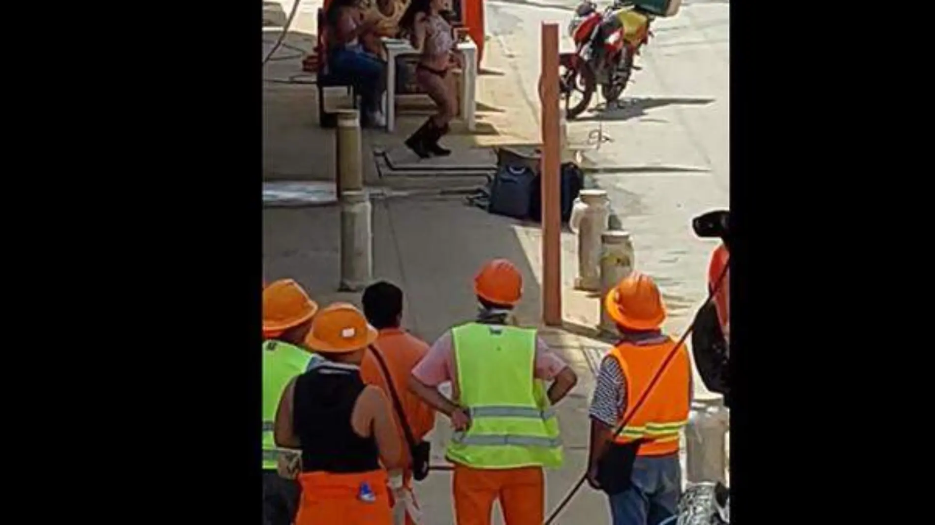 TRABAJADORES MALECON